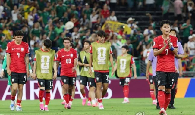 韩国队虽止步小组赛 26名国脚仍将各获8000万韩元奖金