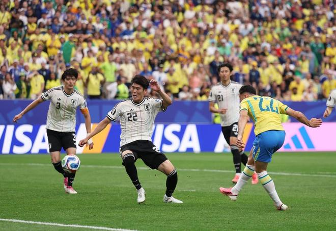 世界杯16强再添4席：巴西绝杀日本，巴拉圭、摩洛哥点球突围，德国和荷兰双双止步